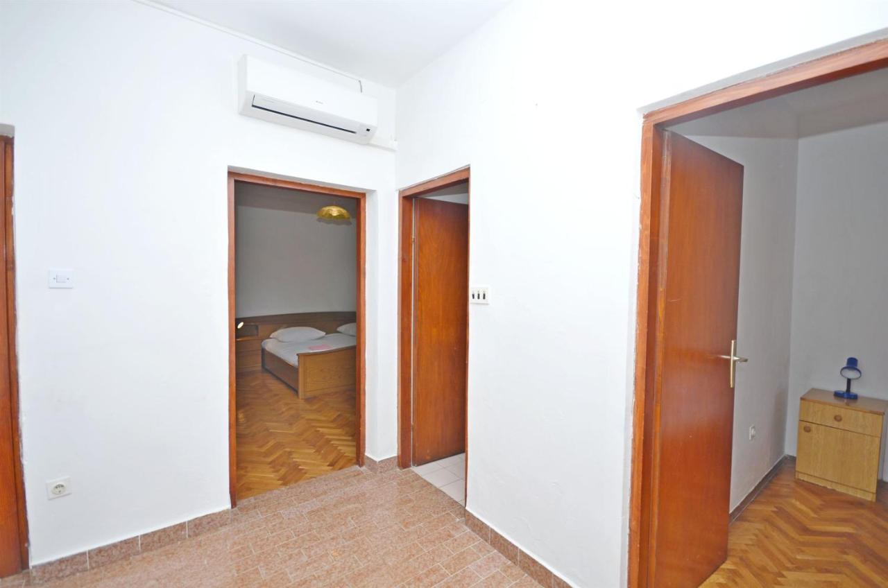 Apartments Andelka Паг Екстер'єр фото